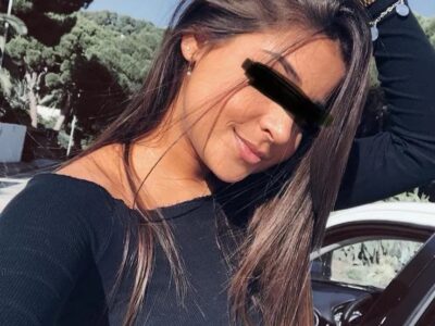 Chica española no profesional